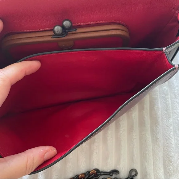 Coach Dinky 24 - Picture 9 of 11